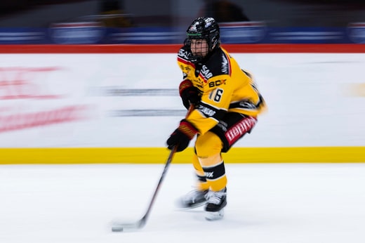 La Finlandaise Petra Nieminen a marqué 30 buts dans la série de base et a ainsi remporté la ligue des buteuses.