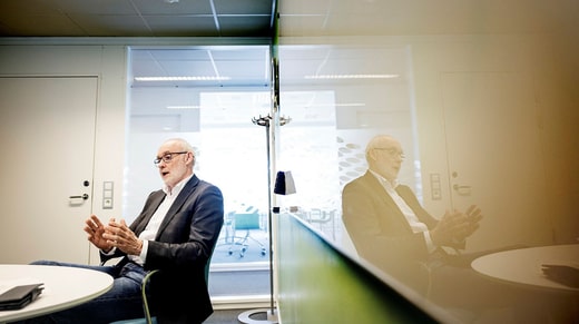 Bo Larsson indique que l'administration suédoise des transports a engagé des consultants externes pour obtenir un point de vue indépendant sur l'histoire et les objectifs de la West Link.