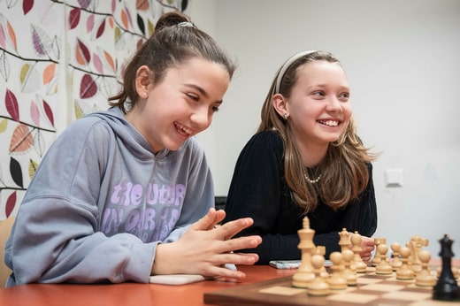 Melanie Hamzo et Ebba Rosenholm jouent toutes deux aux échecs depuis l'école maternelle.