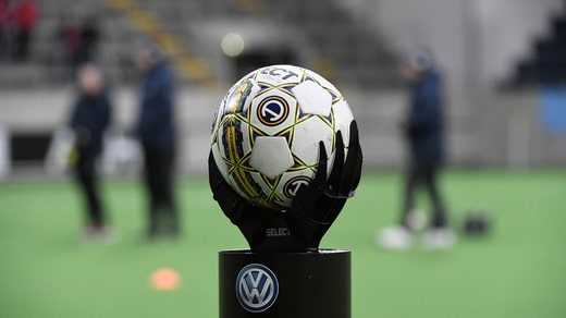 Selon Jesper Jansson de Hammarby, de plus en plus de personnes veulent mettre la main sur l'argent des clubs.