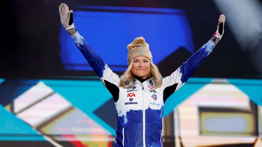 Il y a eu quatre cérémonies de remise de médailles lors des Championnats du monde de ski pour Frida Karlsson.