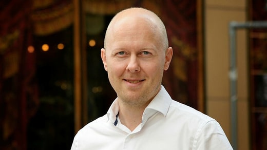 Mikael Sandahl est inspecteur financier à Finansinspektionen.