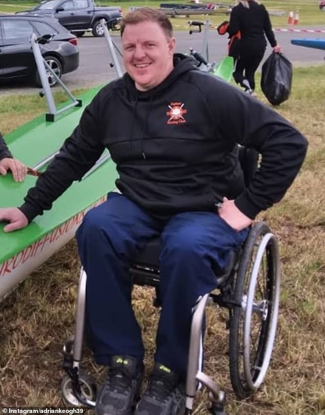 Je me sens très mal. Comment cela a-t-il pu se produire en 2023 ? Je me suis sentie tellement humiliée quand on m'a dit que je devais attendre au moins une heure