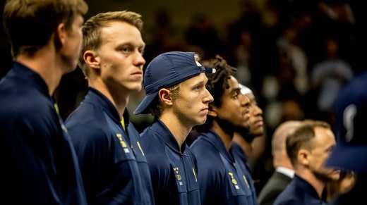 Leo Borg (au centre) a fait partie de l'équipe suédoise de Coupe Davis en début d'année.