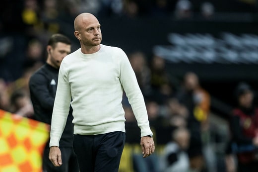 En neuf matches dans le championnat suédois, l'entraîneur de l'AIK, Andreas Brännström, n'a remporté qu'une seule victoire.