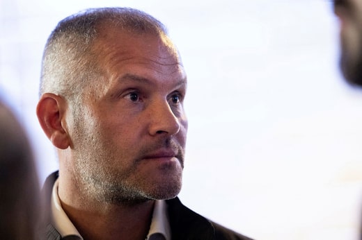 Manuel Lindberg, PDG de l'AIK, à propos du scandale des spectateurs : 