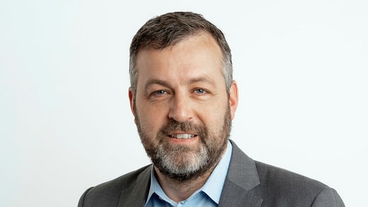 Johan Eklund pense que de plus en plus d'immigrés peuvent subvenir à leurs besoins.