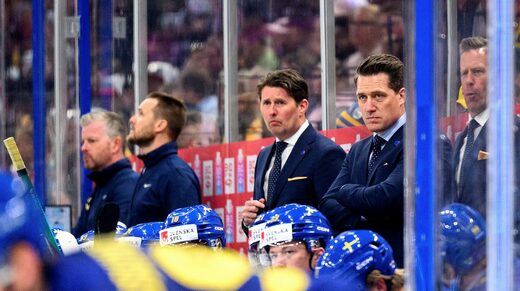 L'entraîneur de la Tre Kronor, Sam Hallam, n'est pas gêné par le fait que la Suède risque de jouer son quart de finale à Riga même si elle parvient à remporter le groupe.