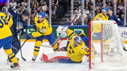 Lasse Johansson a transpiré lors de son match contre la Finlande.