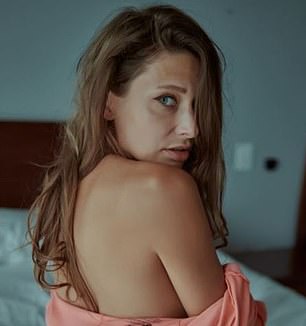 L'un des représentants de l'Ukraine est Talia Mint