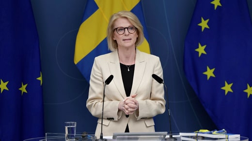 La ministre des finances, Elisabeth Svantesson, prévient qu'il y aura de nouvelles initiatives politiques pour accroître la concurrence sur le marché bancaire suédois.