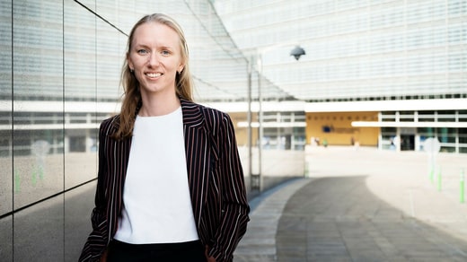 Helena Hernnäs est arrivée à Bruxelles avec une formation universitaire à Uppsala et à Paris.