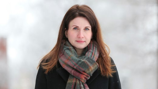 Effie Kourlos (C) est conseillère municipale et vice-présidente du conseil municipal d'Östersund.