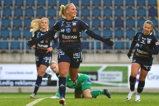 Cathinka Tandberg, Linköping, est en tête du classement des buteuses avec 19 buts.
