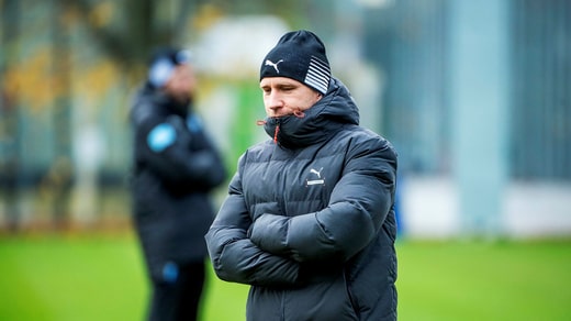 Henrik Rydström, entraîneur de Malmö, lors de l'une des dernières séances d'entraînement avant le match pour l'or.