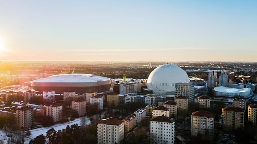 Tele2 arena et Avicii arena. C'est là que se joueront les matchs de hockey sur glace si la Suède obtient l'organisation des Jeux olympiques de 2030.