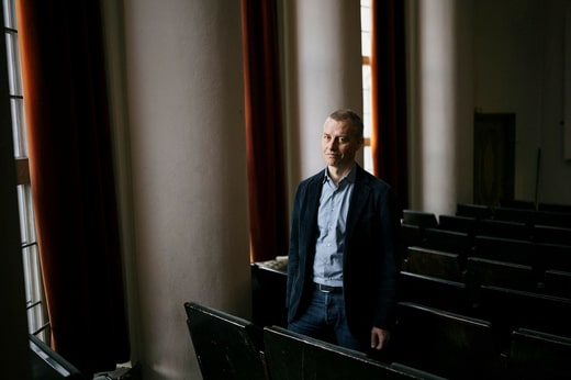 En Suède, les prix du logement ont augmenté beaucoup plus que les salaires, explique Jesper Roine.