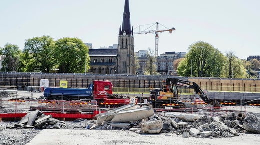 Une station du West Link sera construite ici, à Haga Church. Mais les travaux sont pratiquement à l'arrêt depuis le 24 janvier dernier.