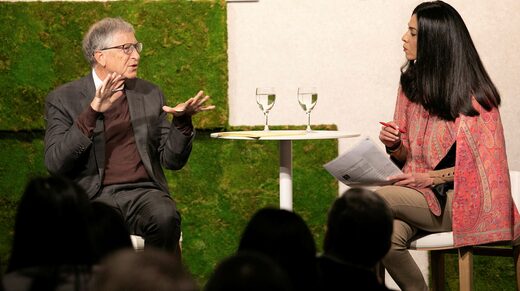 Bill Gates parle de l'avenir des soins de santé avec Sheera Bhan sur CNBC-TV18 au Forum économique mondial de Davos.