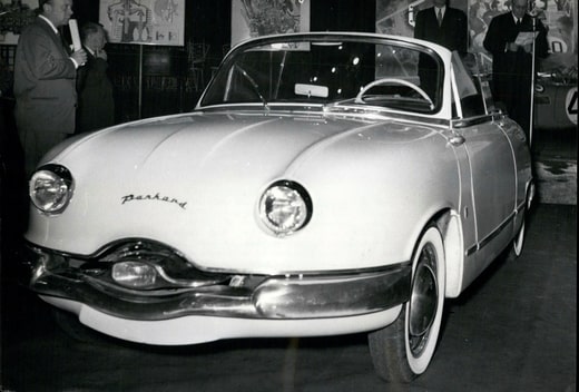 La Dyna Z était également disponible en version décapotable et en version camionnette pour les artisans.