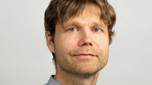 Markku Sippola, de l'université d'Helsinki, estime que les grèves politiques de grande ampleur en Finlande sont exceptionnelles à bien des égards.