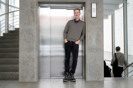 John Lapidus est titulaire d'un doctorat en histoire économique et travaille actuellement à la School of Business, Economics and Law de l'université de Göteborg. DN le photographie à son retour de voyage en Espagne.