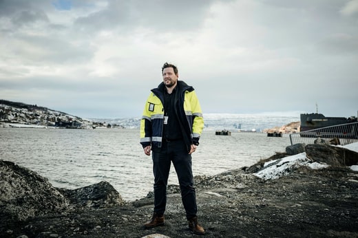 Narvik est l'un des plus grands ports de Norvège et est devenu de plus en plus important pour les exportations suédoises. Mais les déficiences du Malmbanan risquent d'avoir de graves conséquences, déclare le directeur adjoint du port, Øistein Kaarbø.