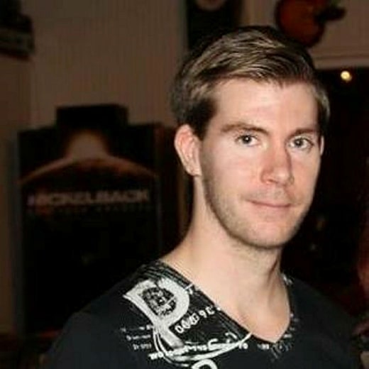 Nicklas Lund est responsable des emplois de vacances à l'administration du district de Södermalm.