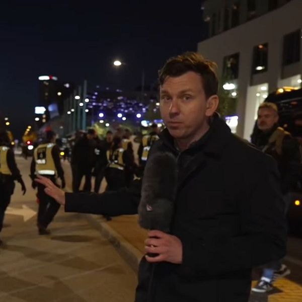 Reporters et policiers